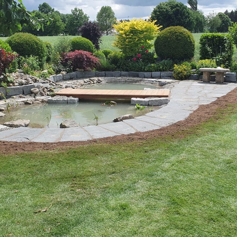 ce6bb3ef-dd28-429b-ac73-e5061093b9f3