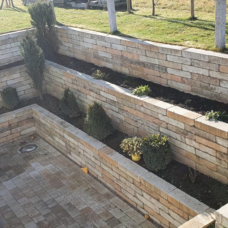 ef9a0c7e-216b-4d80-bc0a-8757acada3e3